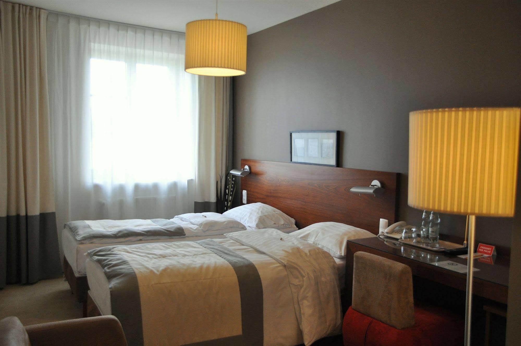 Hotel Atrium Elblag Exterior photo