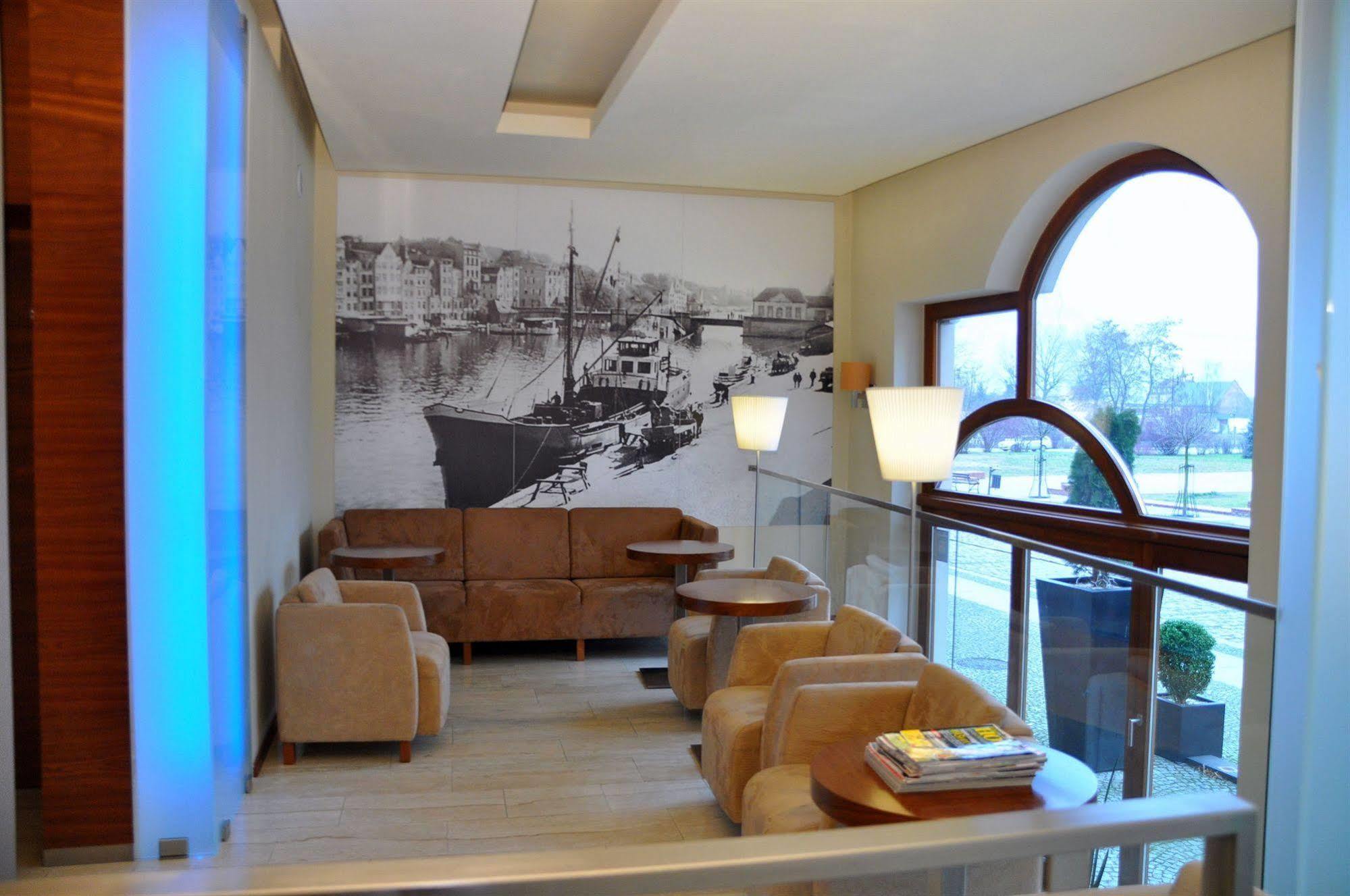 Hotel Atrium Elblag Exterior photo